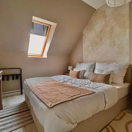 Herczeg-fekete Birtokkoezpont Апартаменты *